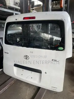 Toyota Townace S402 Dicky Door