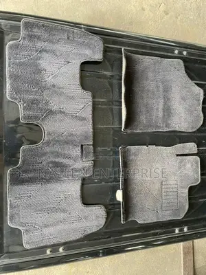 Toyota Rush Daihatsu Terios Carpet Set