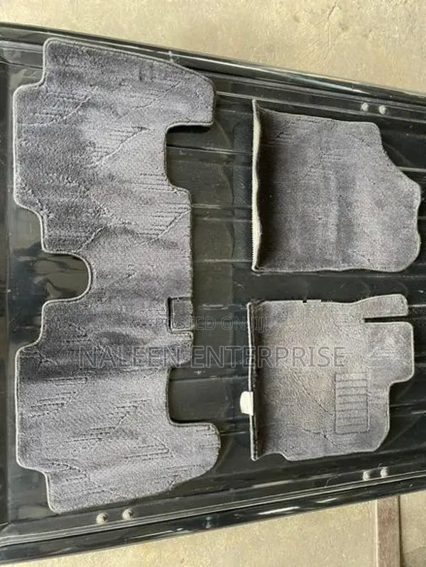 Toyota Rush Daihatsu Terios Carpet Set