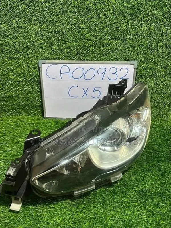 Mazda CX-5 (2015) Head Light