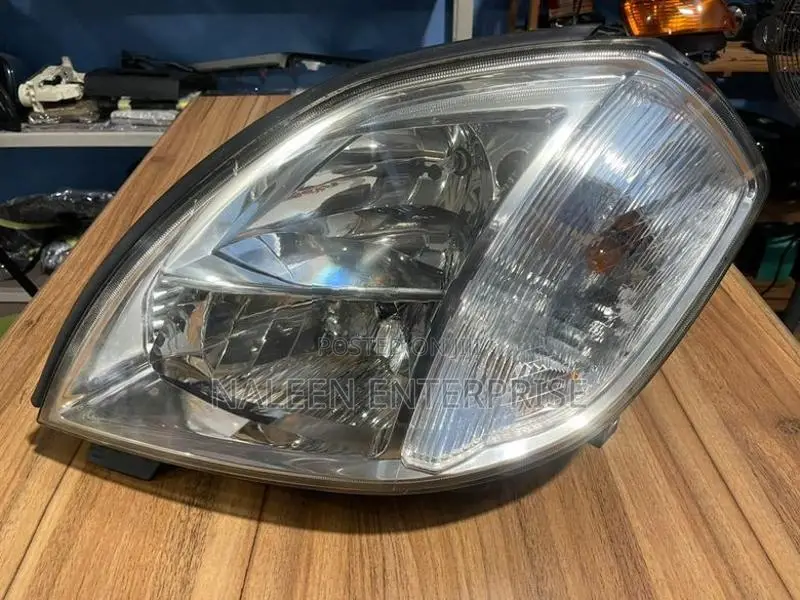 Nissan Cefiro J31 Xenon Head Light Set