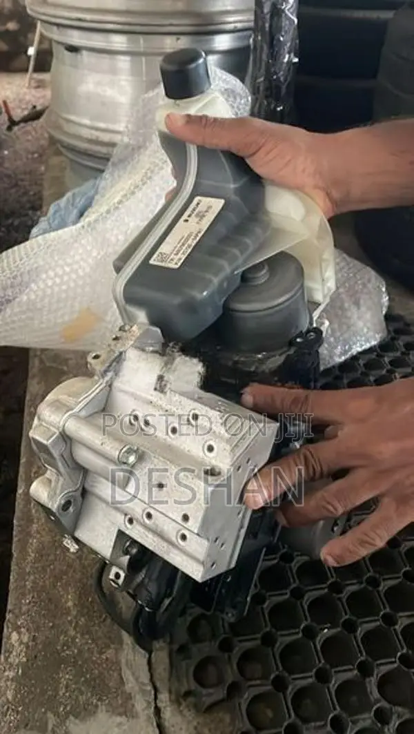 Suzuki Every DA17v Tiptronic Unit (R15)