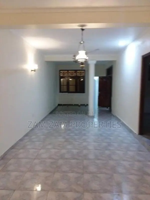 Three Unit House For Sale in Mount Lavinia