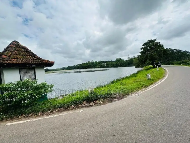 (IP401) Near Talagama Lake 20 P Bare Land Sale at Pelawatha Battramull