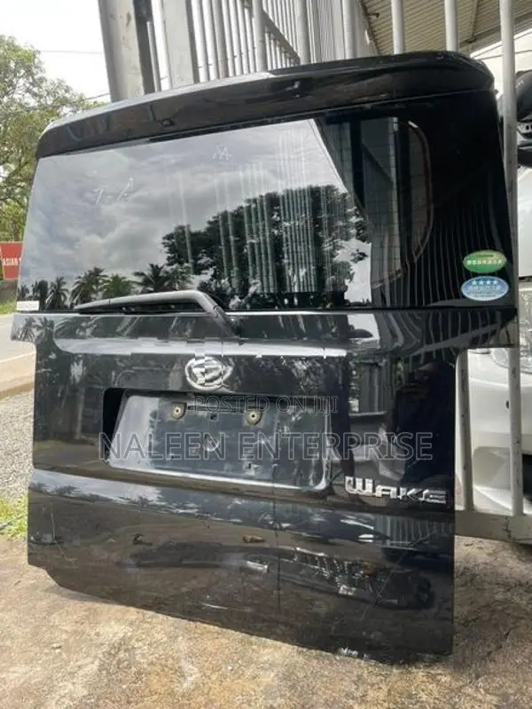 Daihatsu Wake Dicky Door