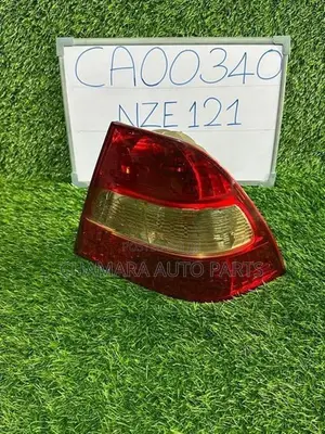 Toyota Corolla (NZE-121/2002) Tail Lamp