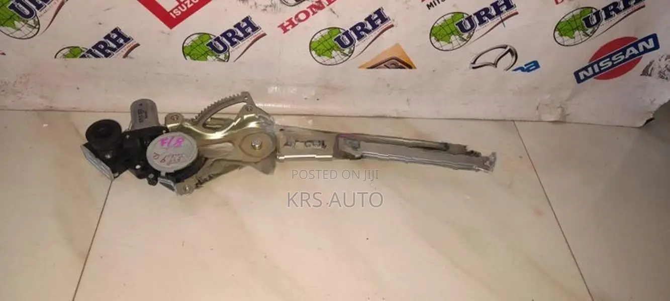 Toyota Belta SCP 92 Door Winder Unit