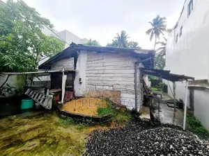 High Residential Land with House for Sale in Ethul Kotte