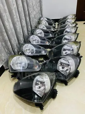 Daihatsu Mira Headlight Head Light Headlamp Lamp