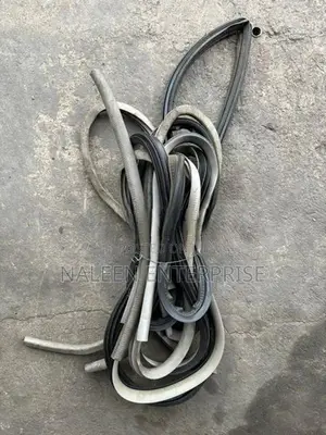 Nissan March K12 Body Beading Set