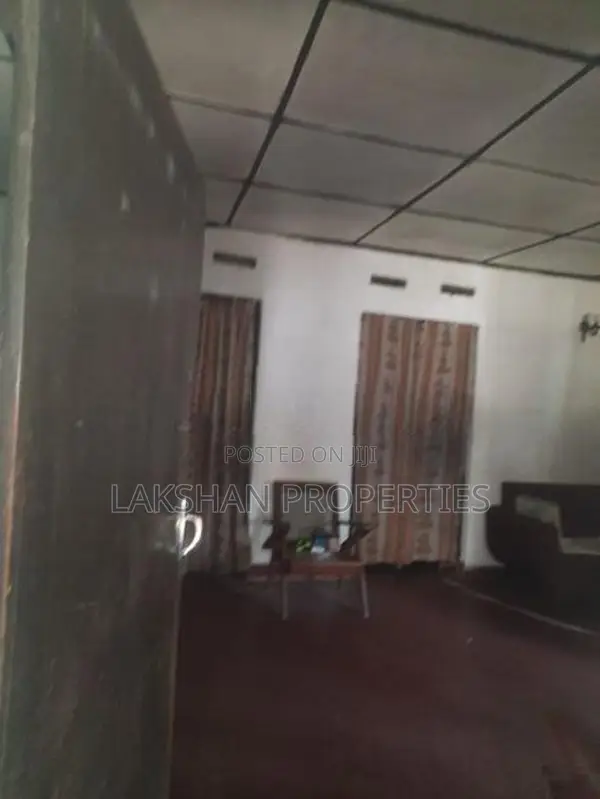 Land For Sale In Boralesgamuwa werahera