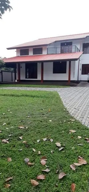 4BR House for Sale in Subasadaka Mawatha, Pitakotte (SH 15086)