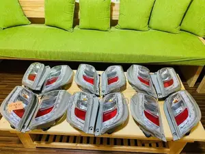 Daihatsu Mira Tail Light (Taillight) Taillamp Lamp