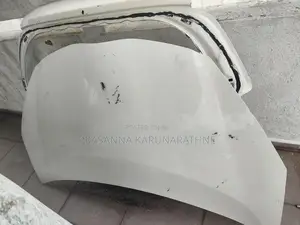 Toyota Aqua Bonnet