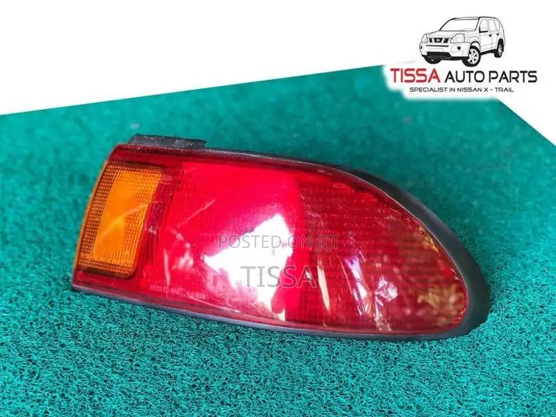 Nissan Sunny FB14 Tail Lamp