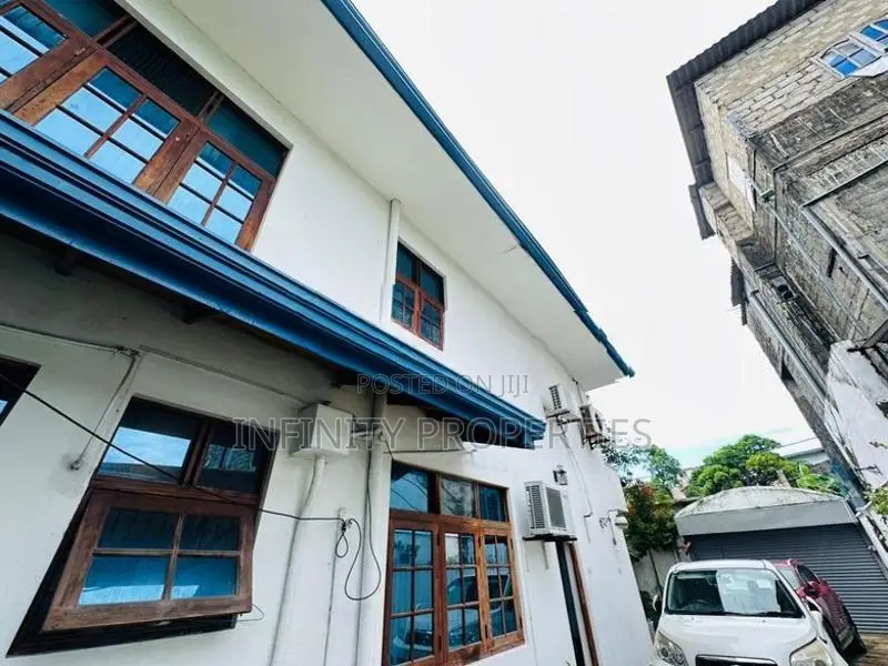(ARN504) 02 Story House with 15.05P Sale at Malwatha Road Dehiwala