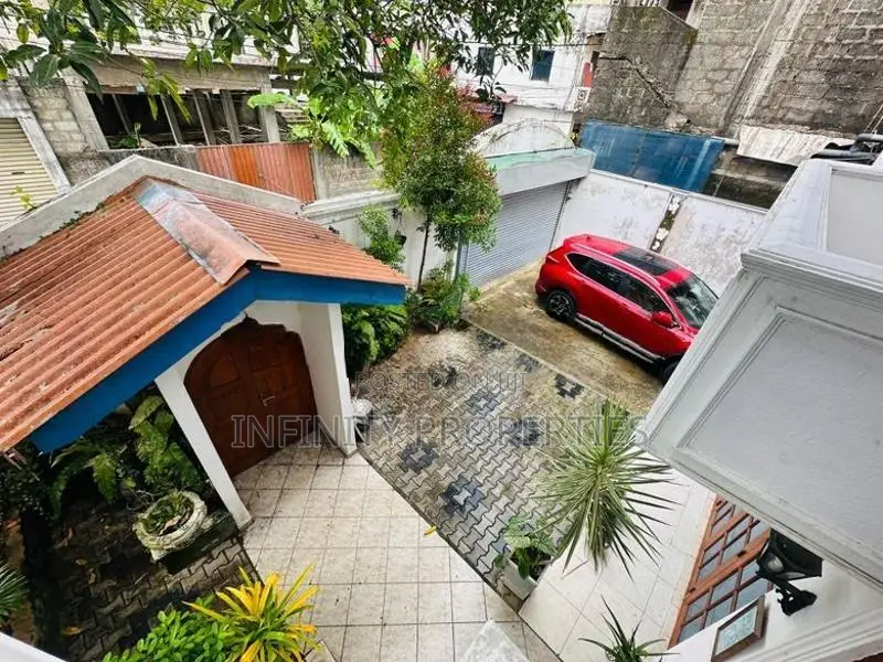 (ARN504) 02 Story House with 15.05P Sale at Malwatha Road Dehiwala
