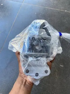 Suzuki Swift RS Engine Mount Brand New (ZC13S )