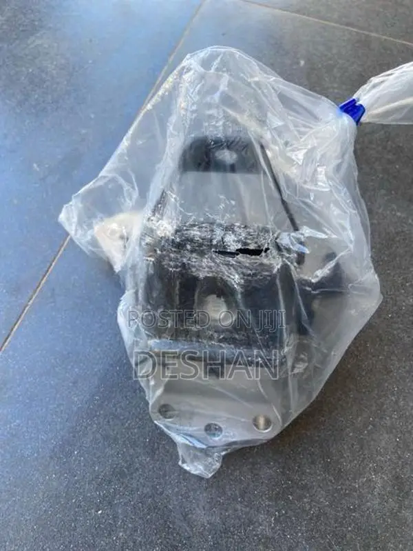 Suzuki Swift RS Engine Mount Brand New (ZC13S )