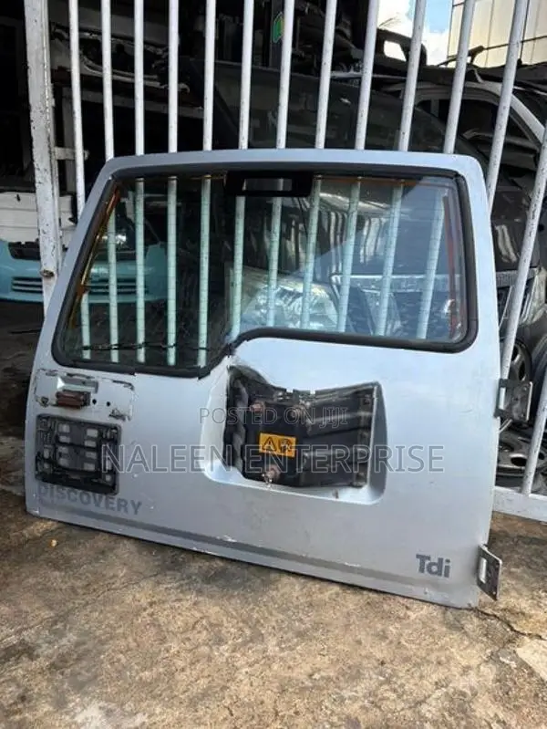 Land Rover Discovery 2 Dicky Door