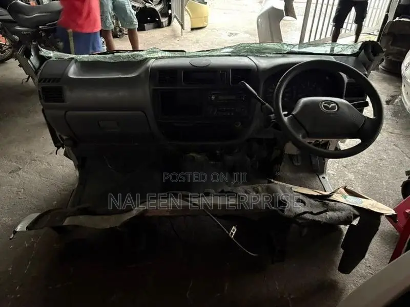Mazda Brawny New Face Cut