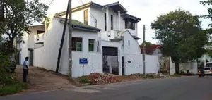Battaramulla : 5BR (12P) House for Sale facing Robert Gunawardana Mawa