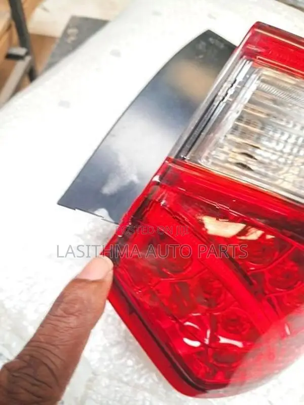 Toyota Vits 130 Tail light