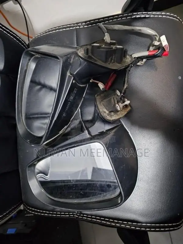 Toyota Prius W30 Side Mirrors with Parts