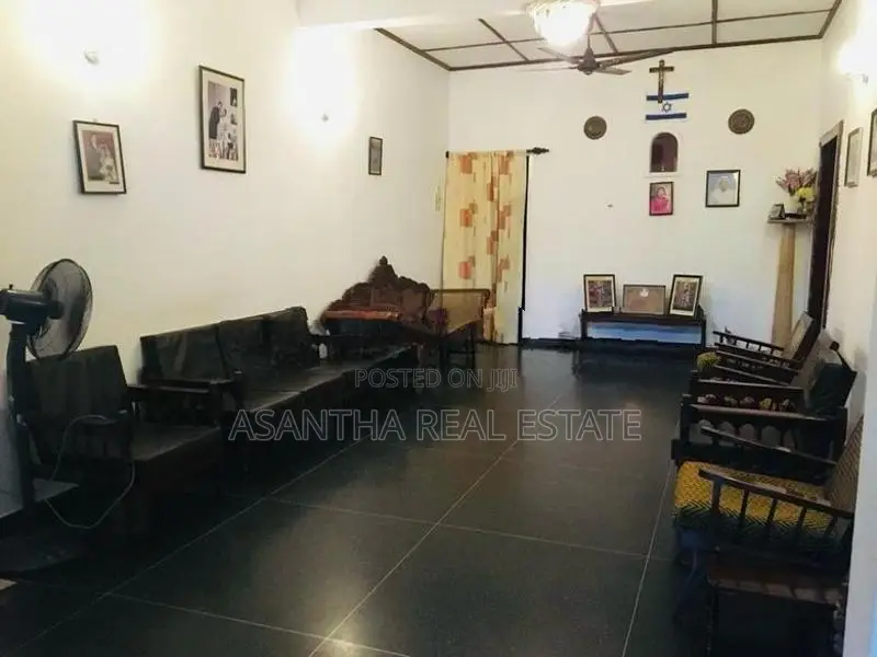 (IP488) 8.7 P Property Sale At Facing 20 Ft Carpet Sqarna Place Col 05
