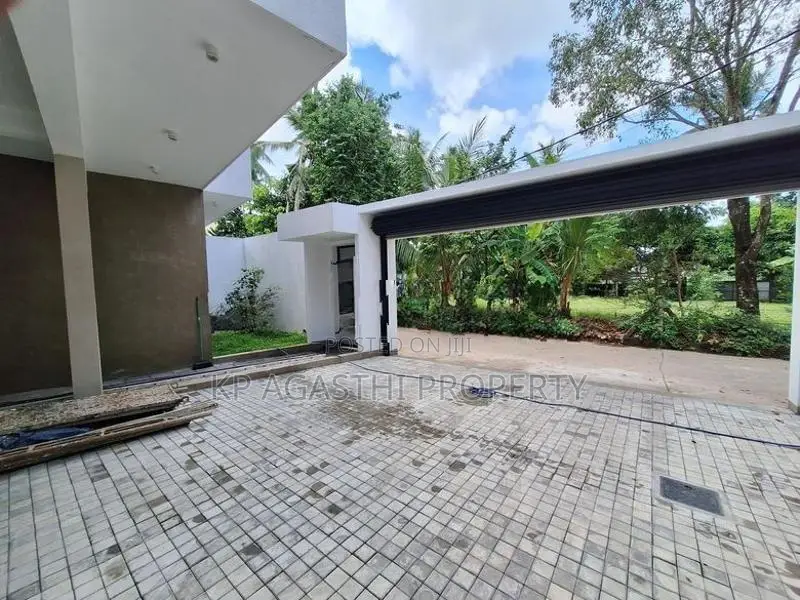 luxury house for sale in maharagama