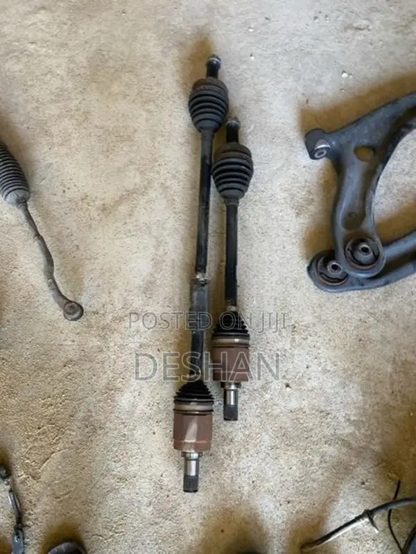 Honda Grace Gp5 Front Axle (drive Shaft)