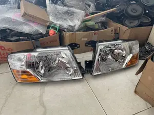 Mitsubishi Montero V76 Headlight Set