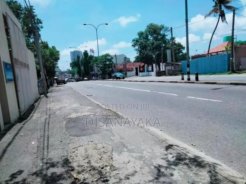 commercial property for sale in malabe