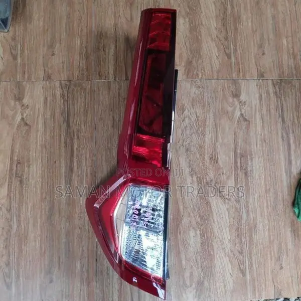 Toyota Roomy / Tank Tail Light