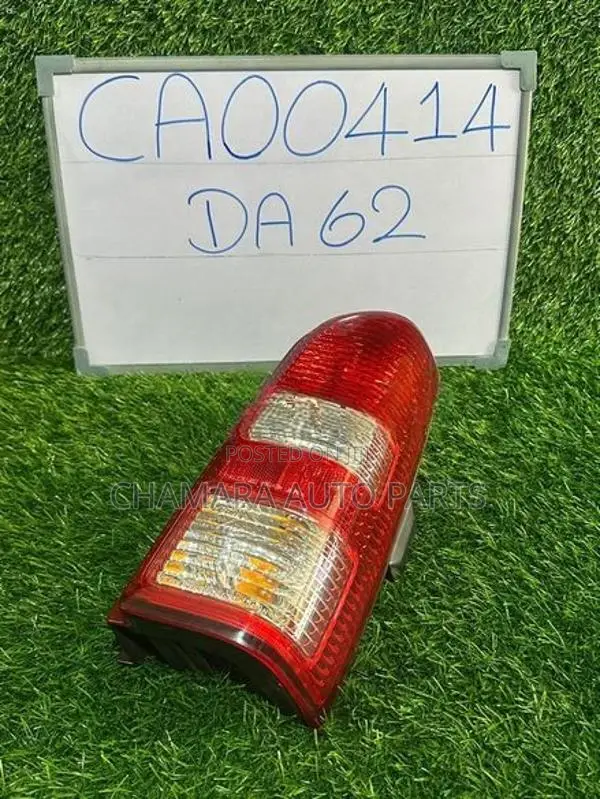 Suzuki Every (DA62) Tail Lamp