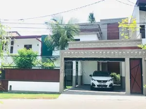 Brand New Super House in Piliyandala