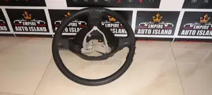 Toyota Passo KGC 10 Steerin g Wheel
