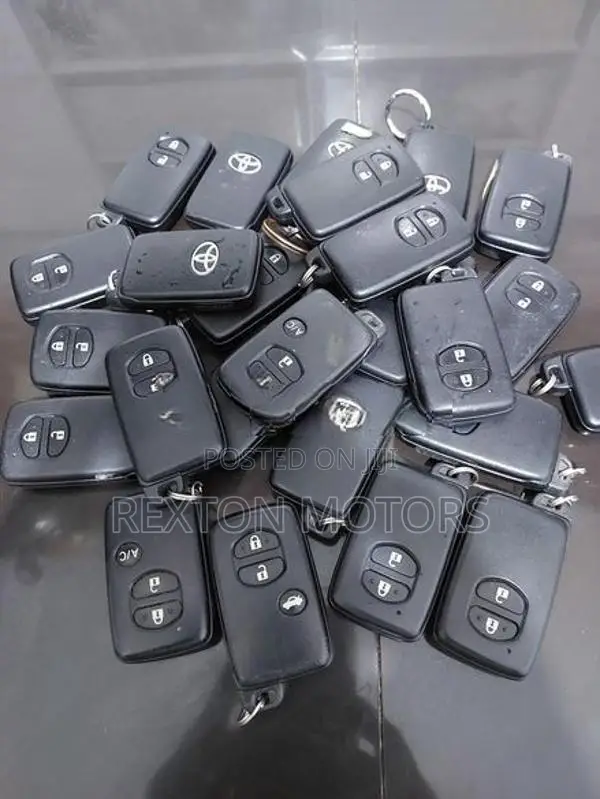 Toyota Axio Smart Key