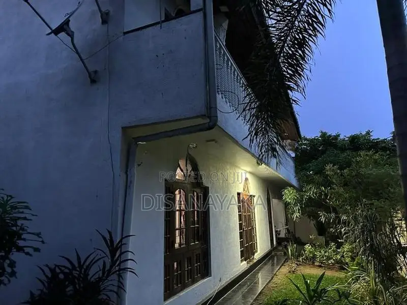 Two Storey House for Sale Nugegoda Mirihana Ds 1077
