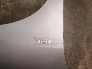 Nissan Sylphy G11 Fender /Right side
