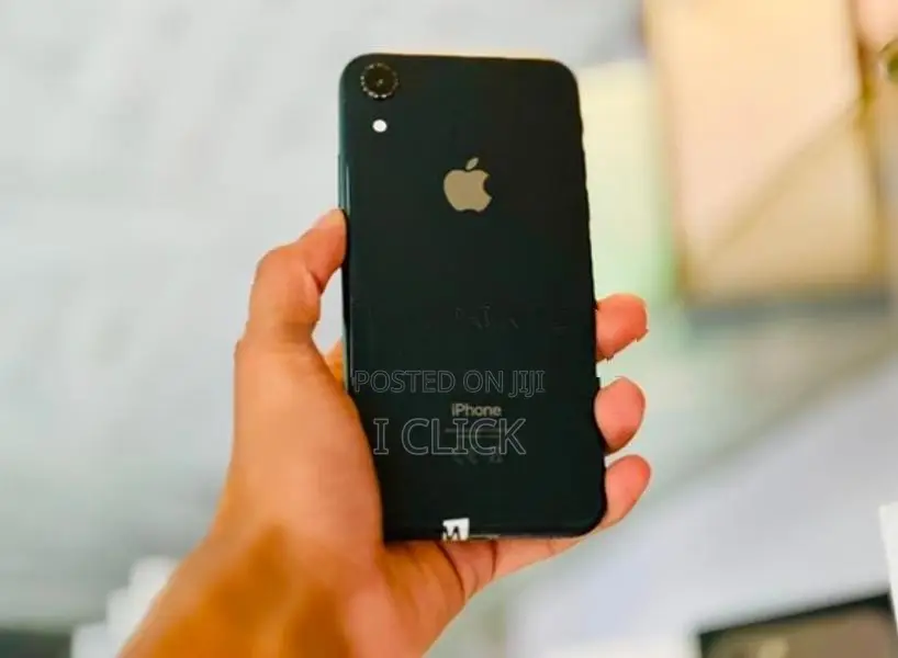 Apple iPhone XR 128GB (Used)