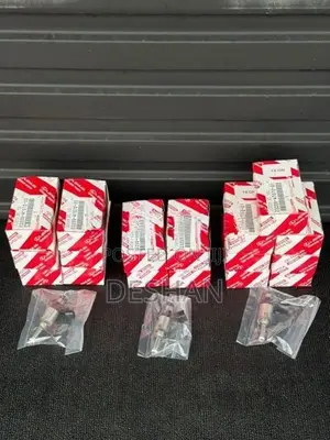Toyota chr Fuel Injector genuine no 1 2 3