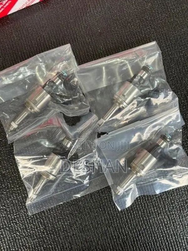 Toyota chr Fuel Injector genuine no 1 2 3