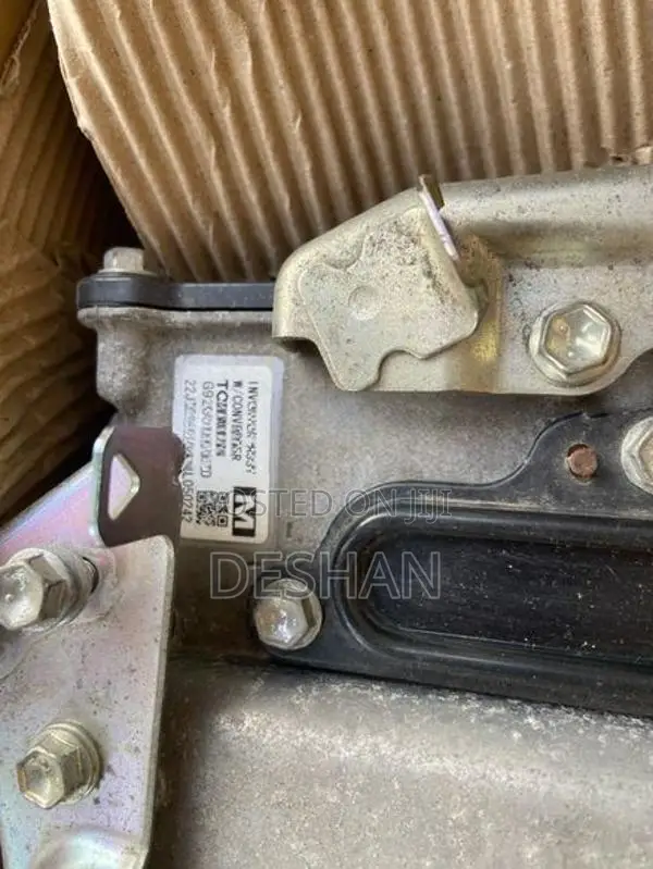 Toyota Voxy Hybrid Inverter Converter (recondition)