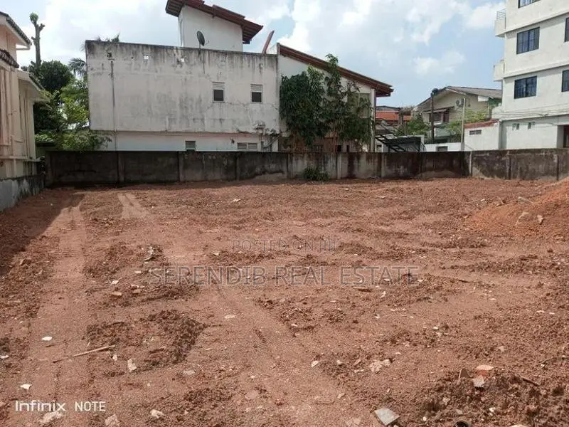 24 Perches Land Sale in Dehiwala Hill Street