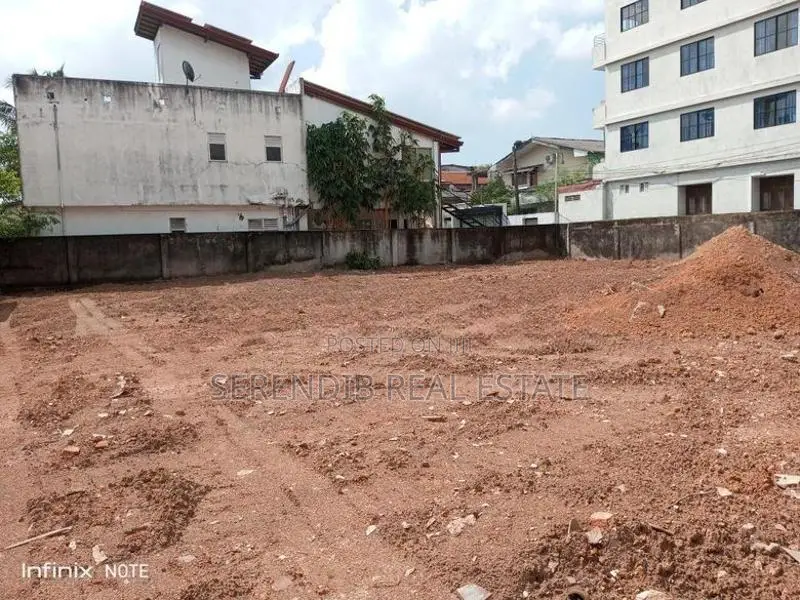 24 Perches Land Sale in Dehiwala Hill Street