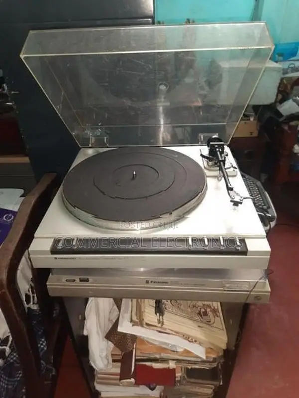 Kenwood P7 Full Automatic Turntable Record Player