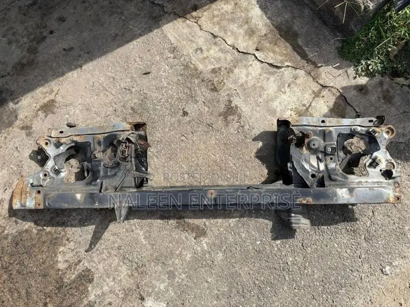 Toyota Land Cruiser Box Prado LJ78 Nose Cut Panel