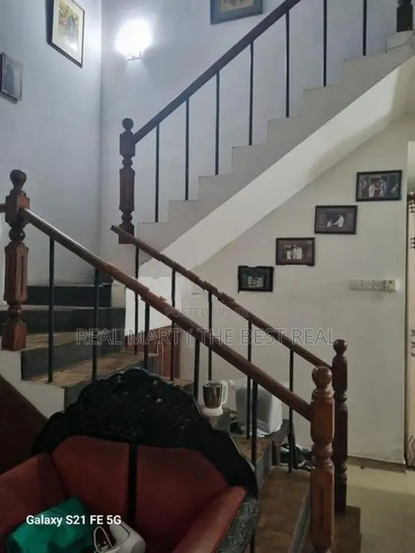 Malabe : 7 Br (13.8 P) Luxury House for Sale