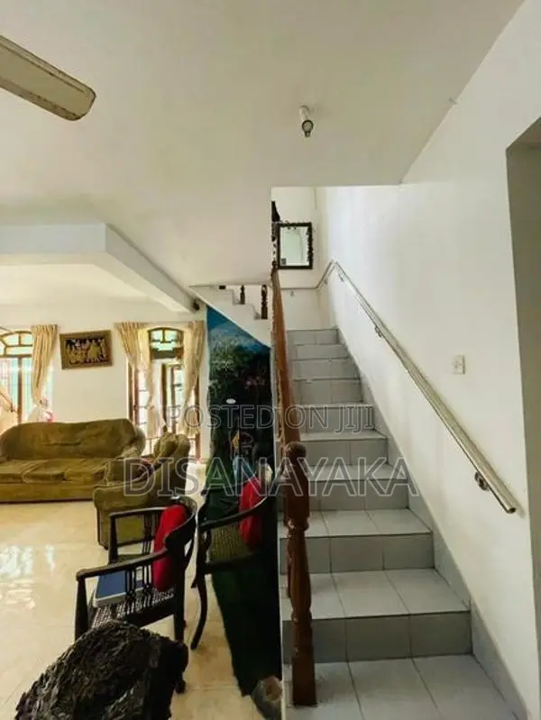 Two Storey House for Sale Thalawathugoda Ds 0902